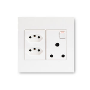 Arteor White Monobloc Wall Plug